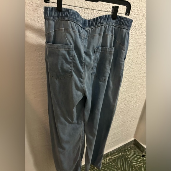 Rewash Loose Pants - Picture 2 of 3
